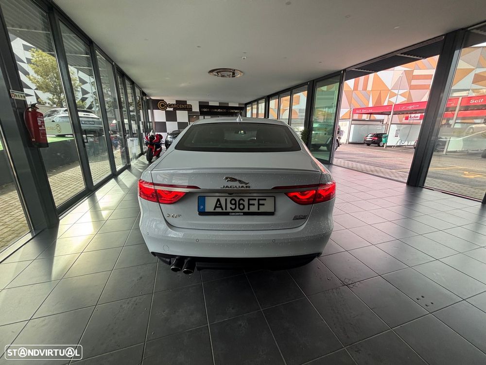 Jaguar XF 2.0 D R-Sport AWD Aut. - 6