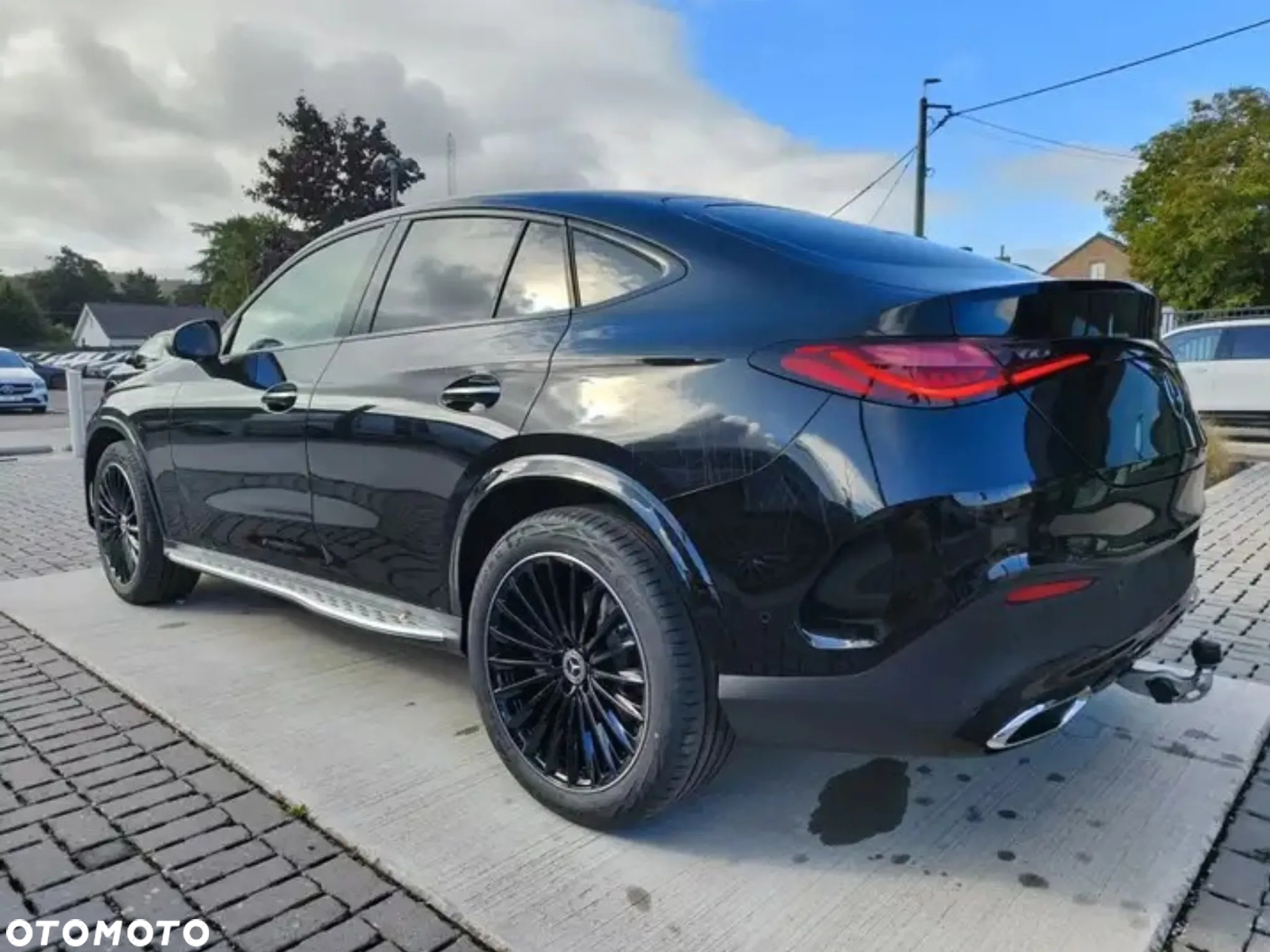 Mercedes-Benz GLC Coupe 200 d mHEV 4-Matic AMG Line - 4