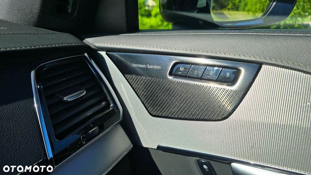 Volvo XC 90 B5 D AWD R-Design - 12