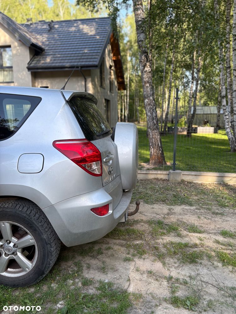 Toyota RAV4 2.2 D-4D Luna - 12
