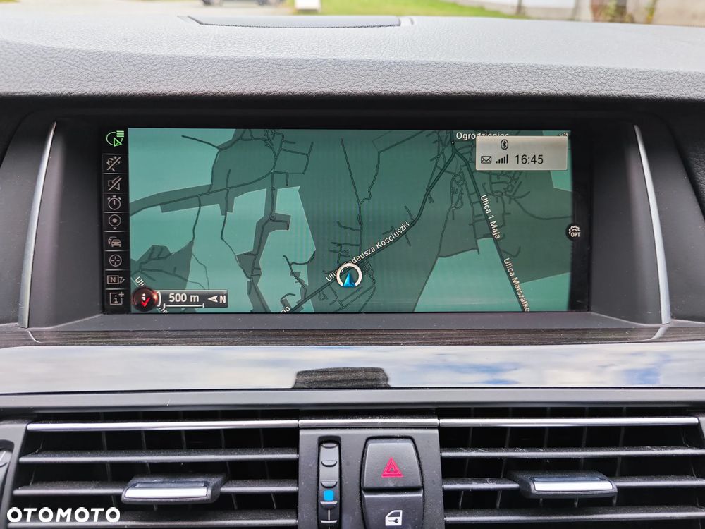 BMW Seria 5 520d xDrive Luxury Line - 31