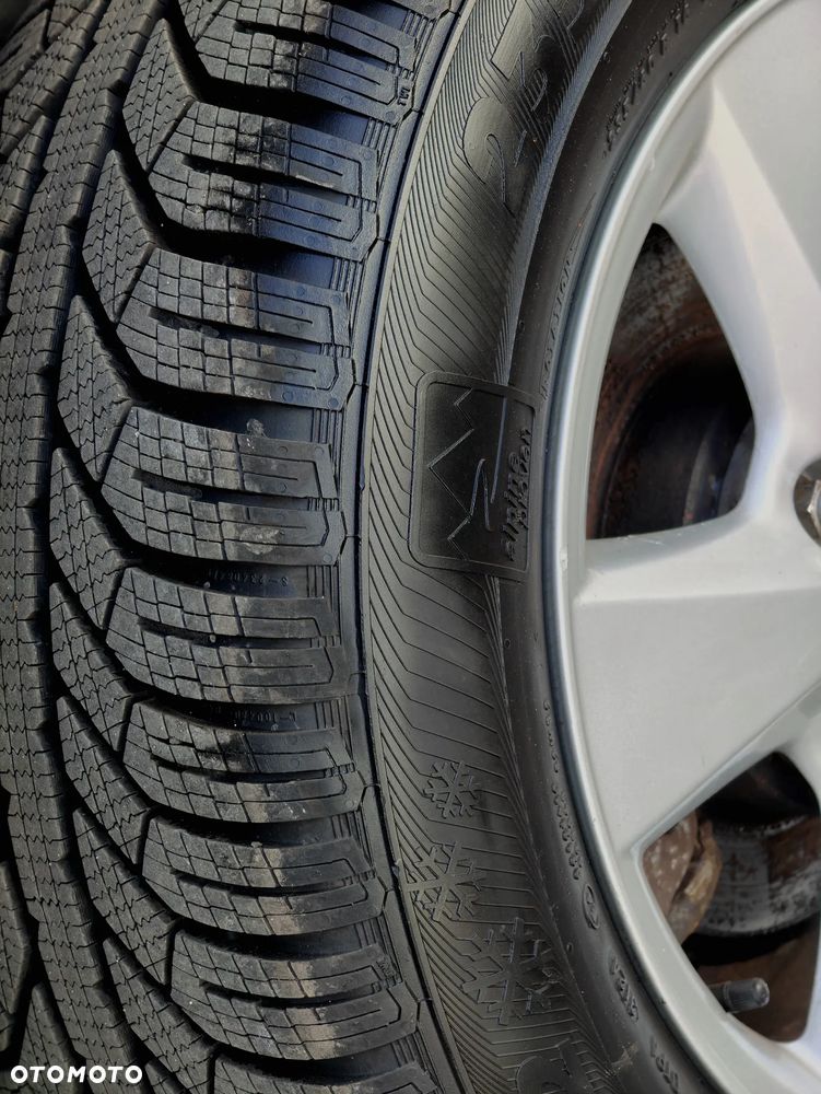 Toyota RAV4 2.0 4x4 Travel - 10