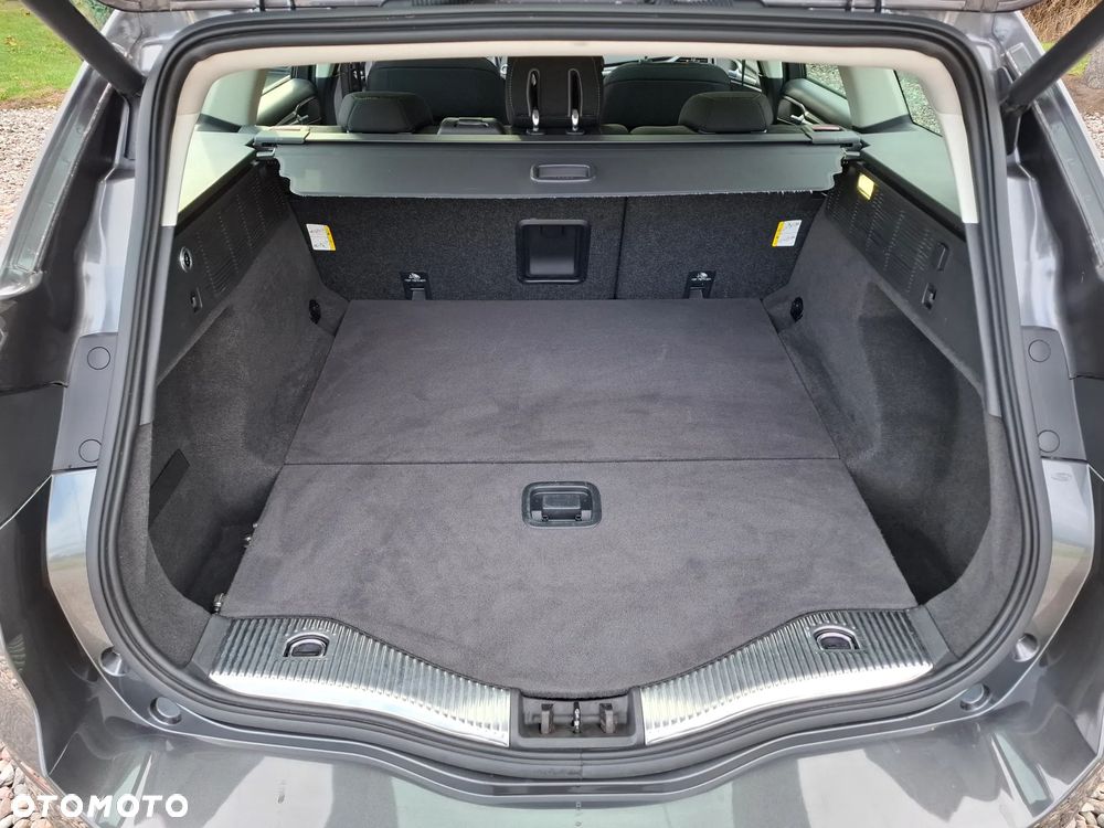 Ford Mondeo - 11