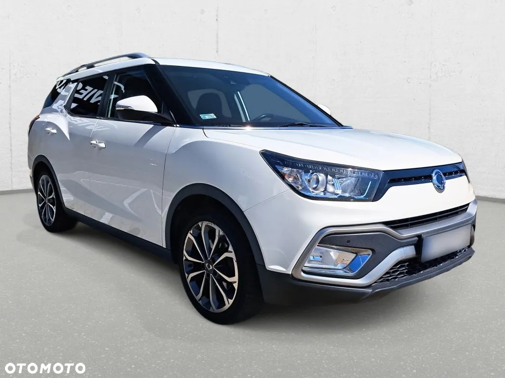 SsangYong/KGM XLV - 3