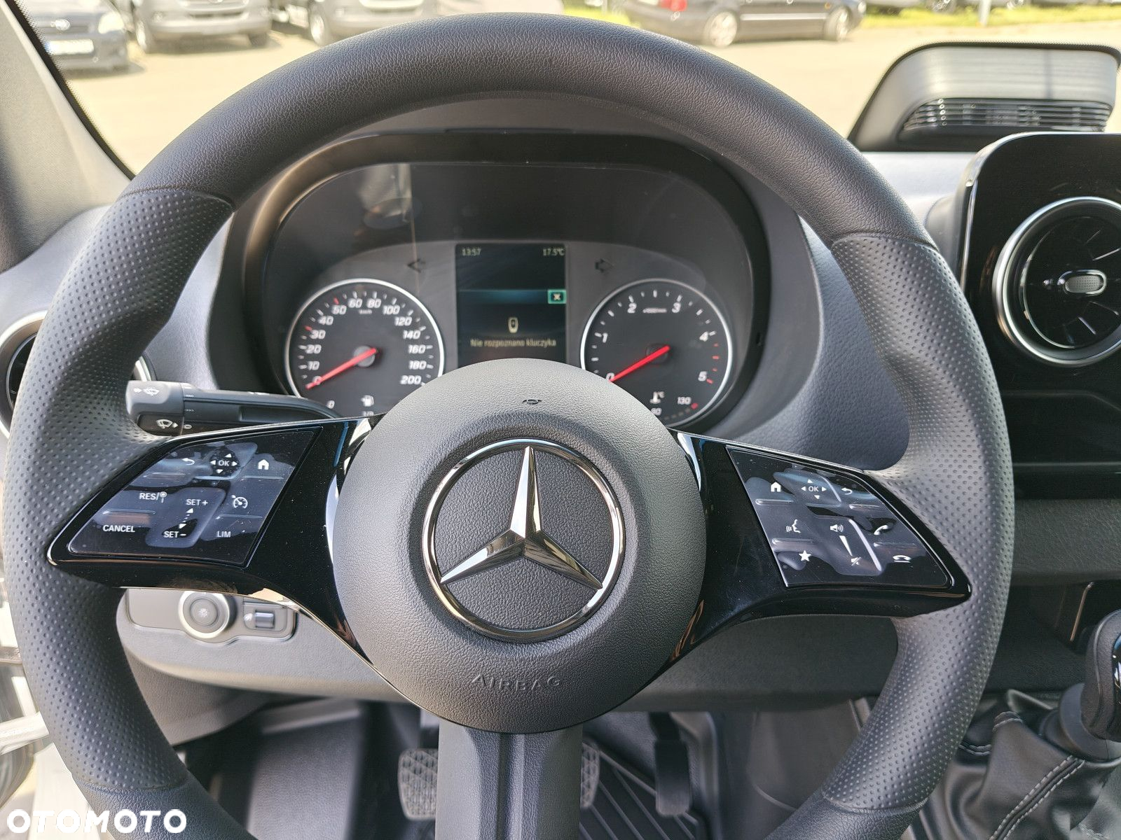 Mercedes-Benz Sprinter 317 CDI KA OM654 - 12