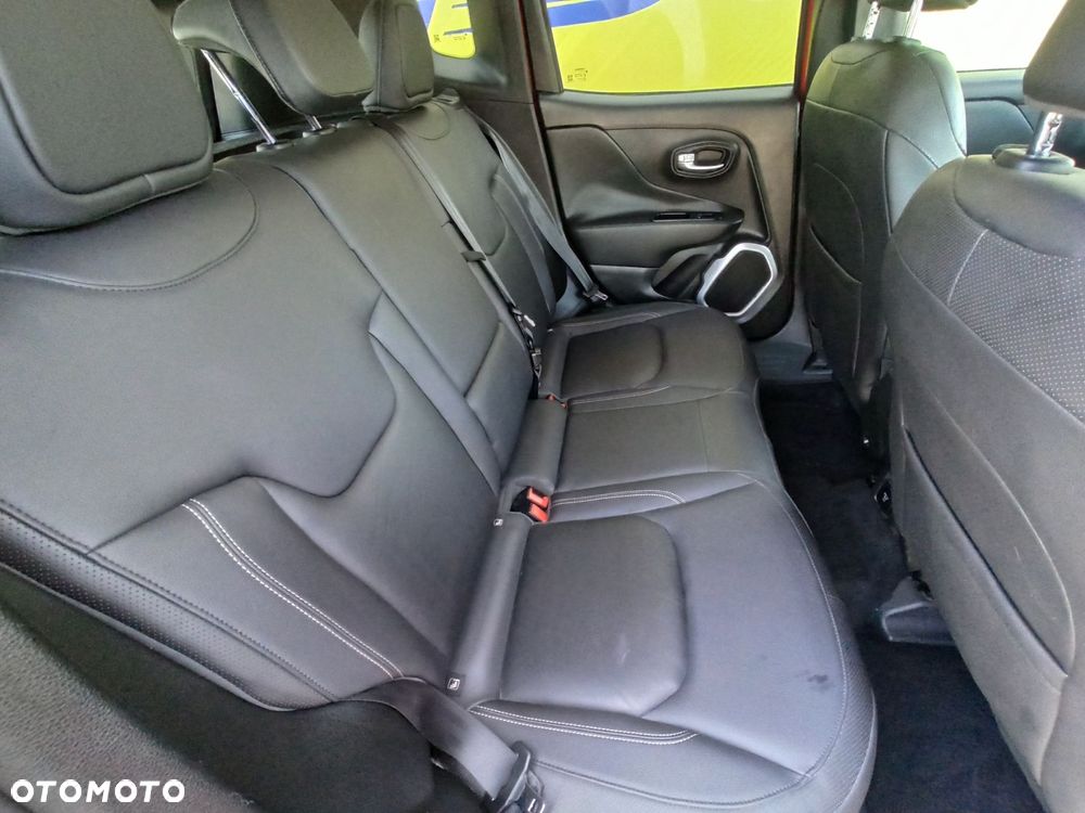 Jeep Renegade - 19