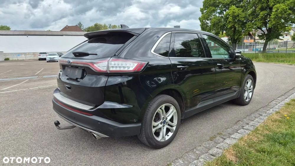 Ford Edge - 7