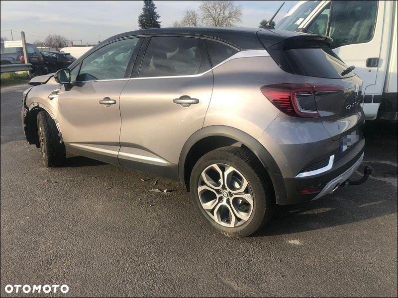 Renault Captur - 3