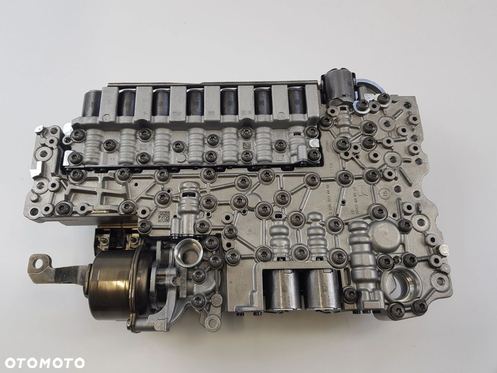 NOWY MECHATRONIKA ZESTAW ZAWORÓW SKRZYNI BIEGÓW MERCEDES-BENZ A7252701410 A0009014502 W213 - 3