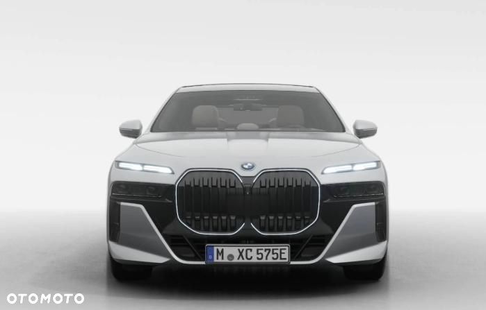 BMW i7 105.7kWh xDrive60 M Sport - 5