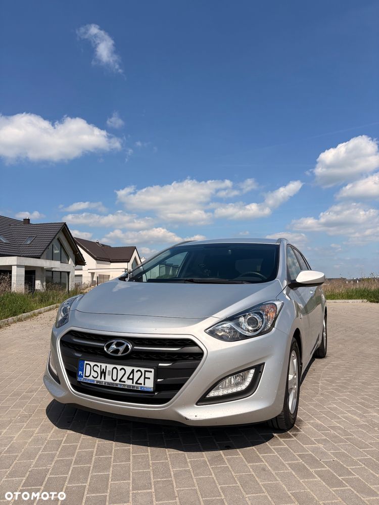 Hyundai i30 1.4 CRDi Classic + - 14