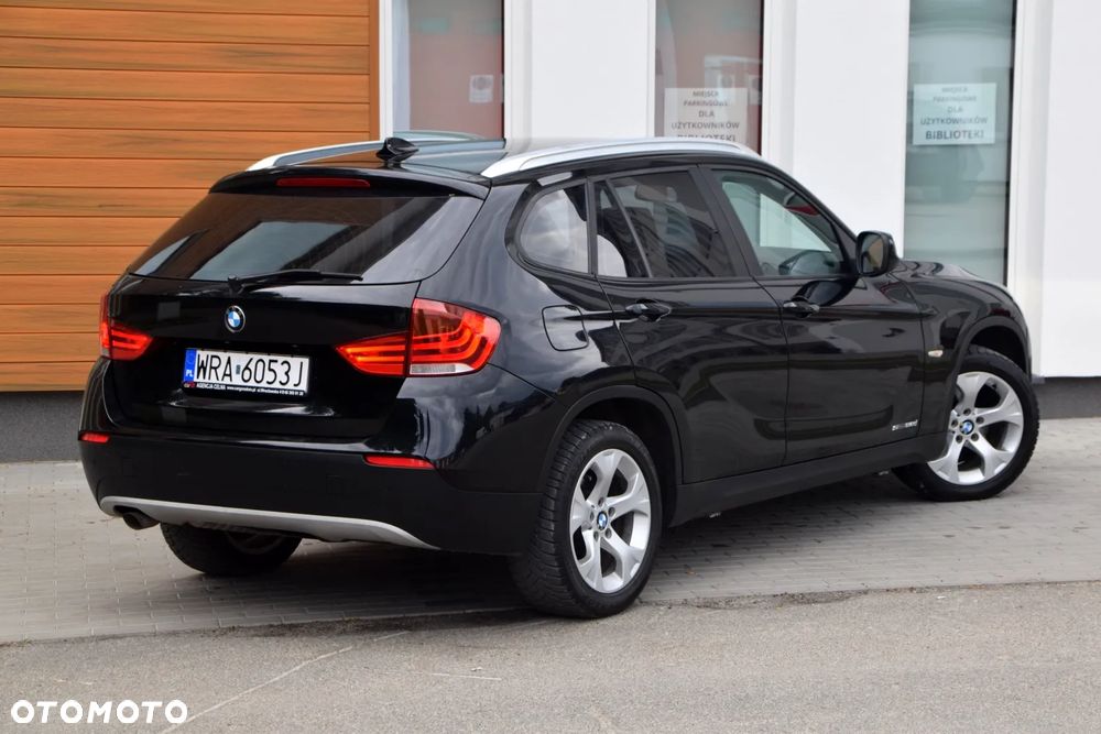 BMW X1 sDrive18d Sport Line - 14