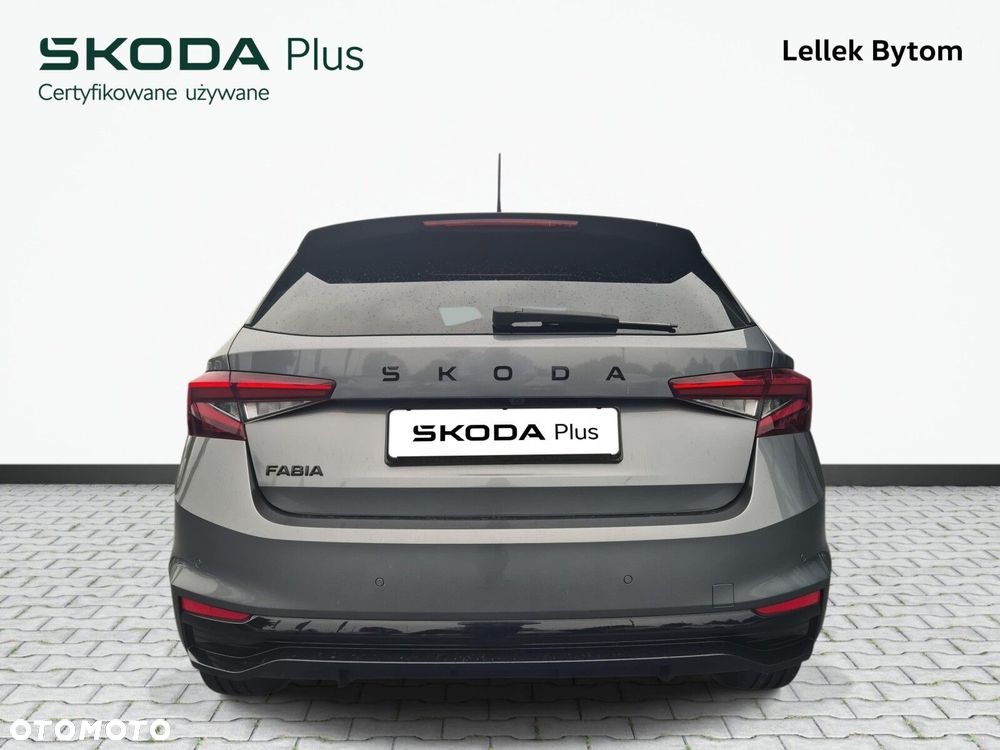 Skoda Fabia - 13