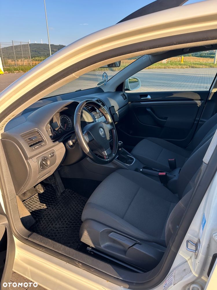 Volkswagen Golf 1.9 TDI Comfortline - 8