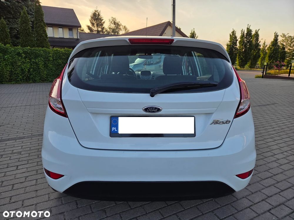 Ford Fiesta 1.5 TDCi Titanium - 5