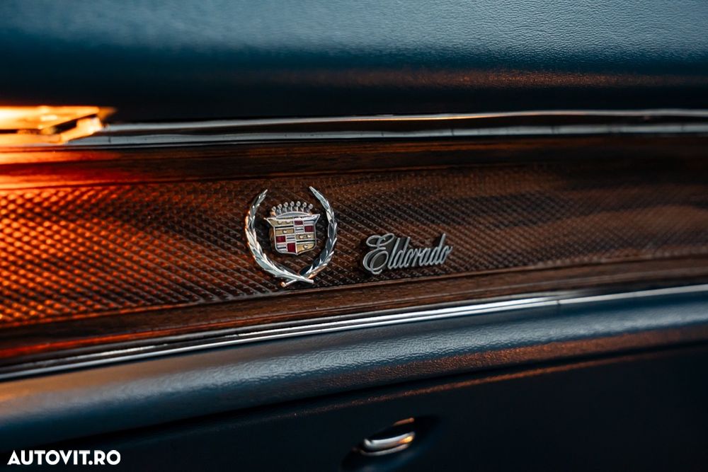 Cadillac Eldorado - 30