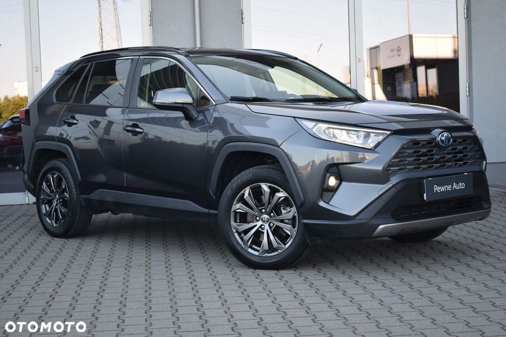 Toyota RAV4 - 6