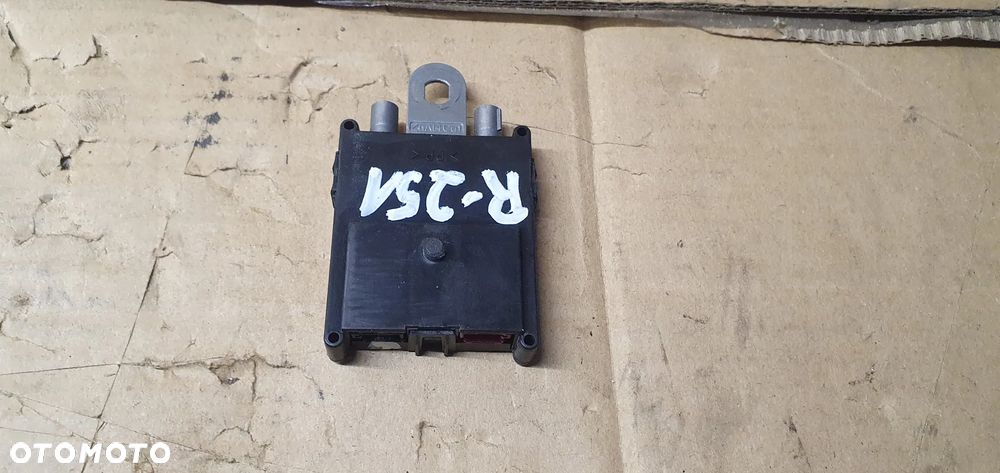 Wzmacniacz anteny moduł Mercedes R-Klasa W251 A1648201689 - 4