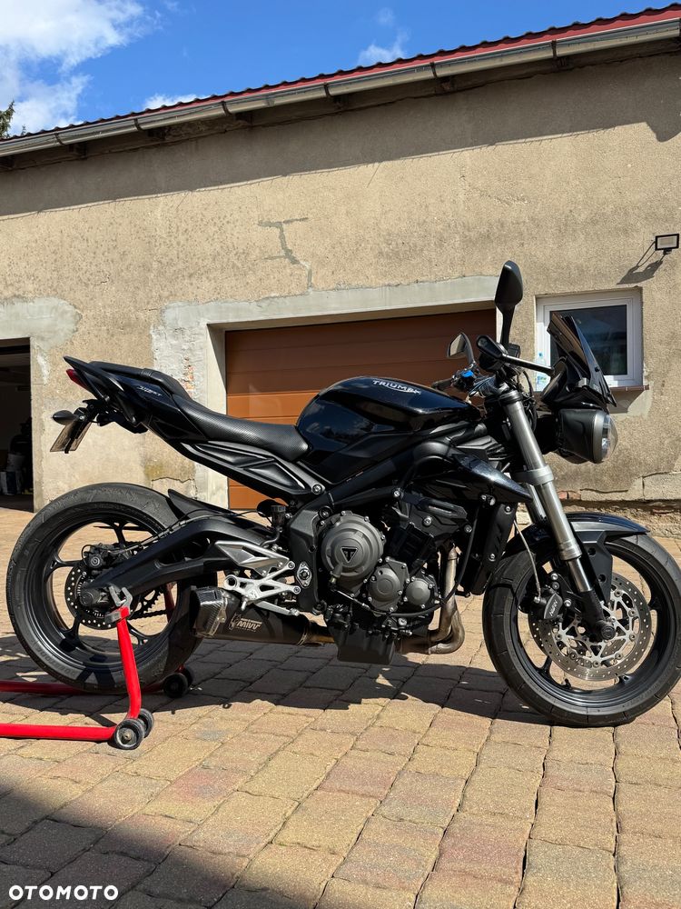 Triumph Street Triple - 2