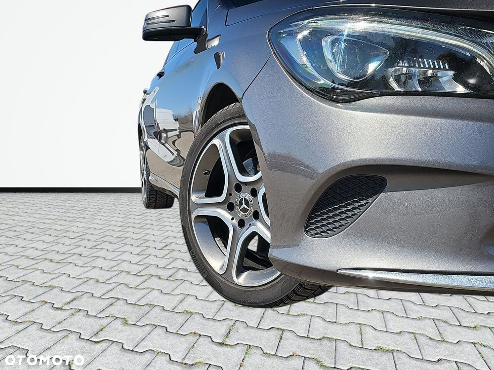 Mercedes-Benz CLA - 10