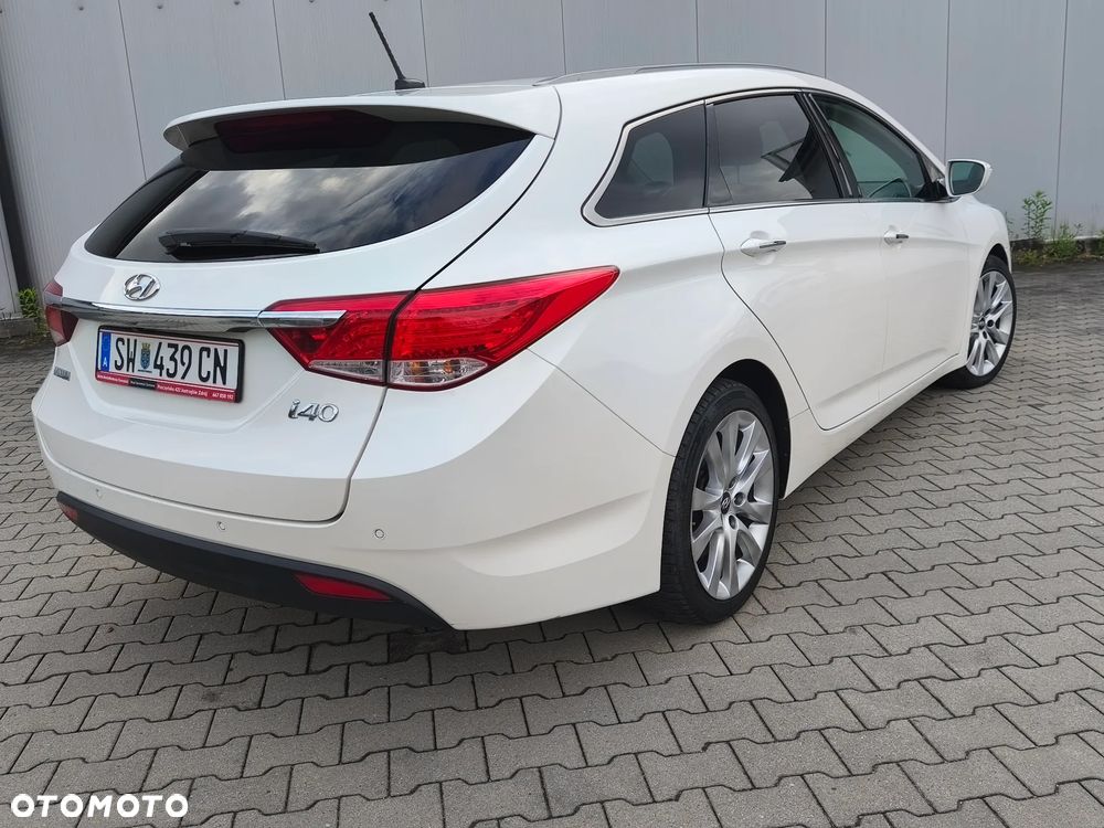 Hyundai i40 1.7 CRDi Comfort + - 7