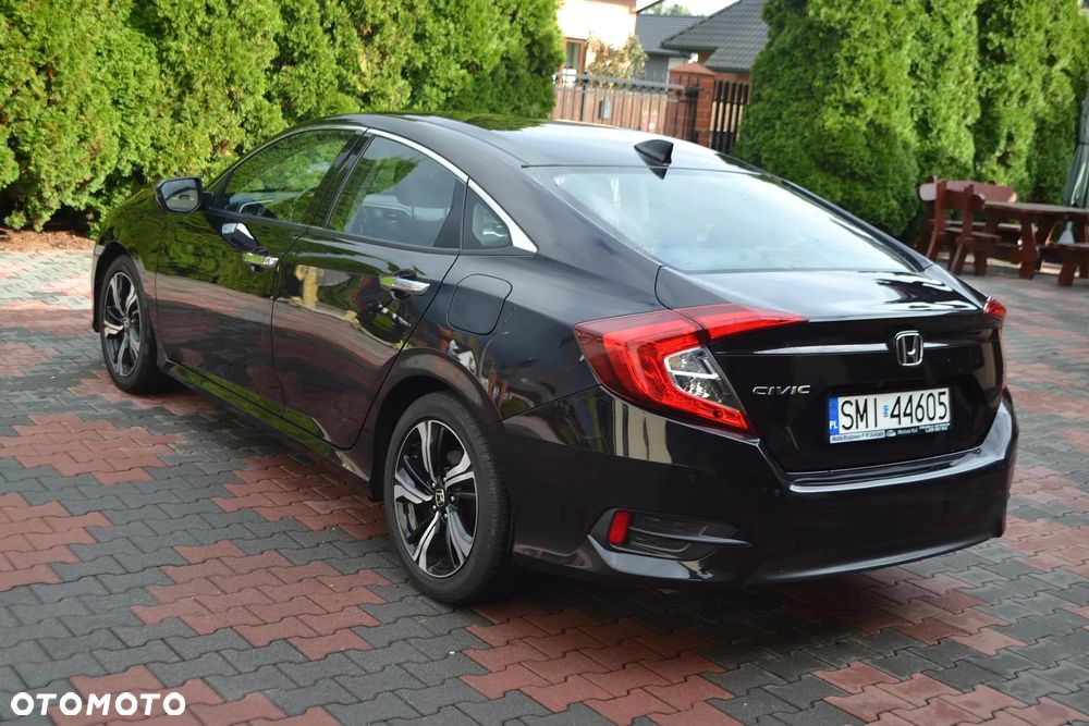 Honda Civic 1.5 T Sport (Navi) - 4