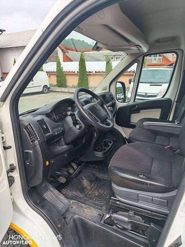 Peugeot Boxer  Premium - 8