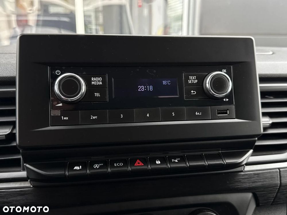 Renault Trafic - 14