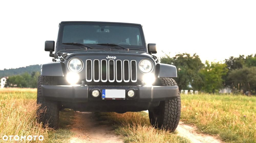 Jeep Wrangler 3.6 Unlim Sahara - 5