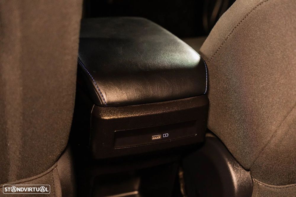 MG MG4 64 kWh Comfort - 28