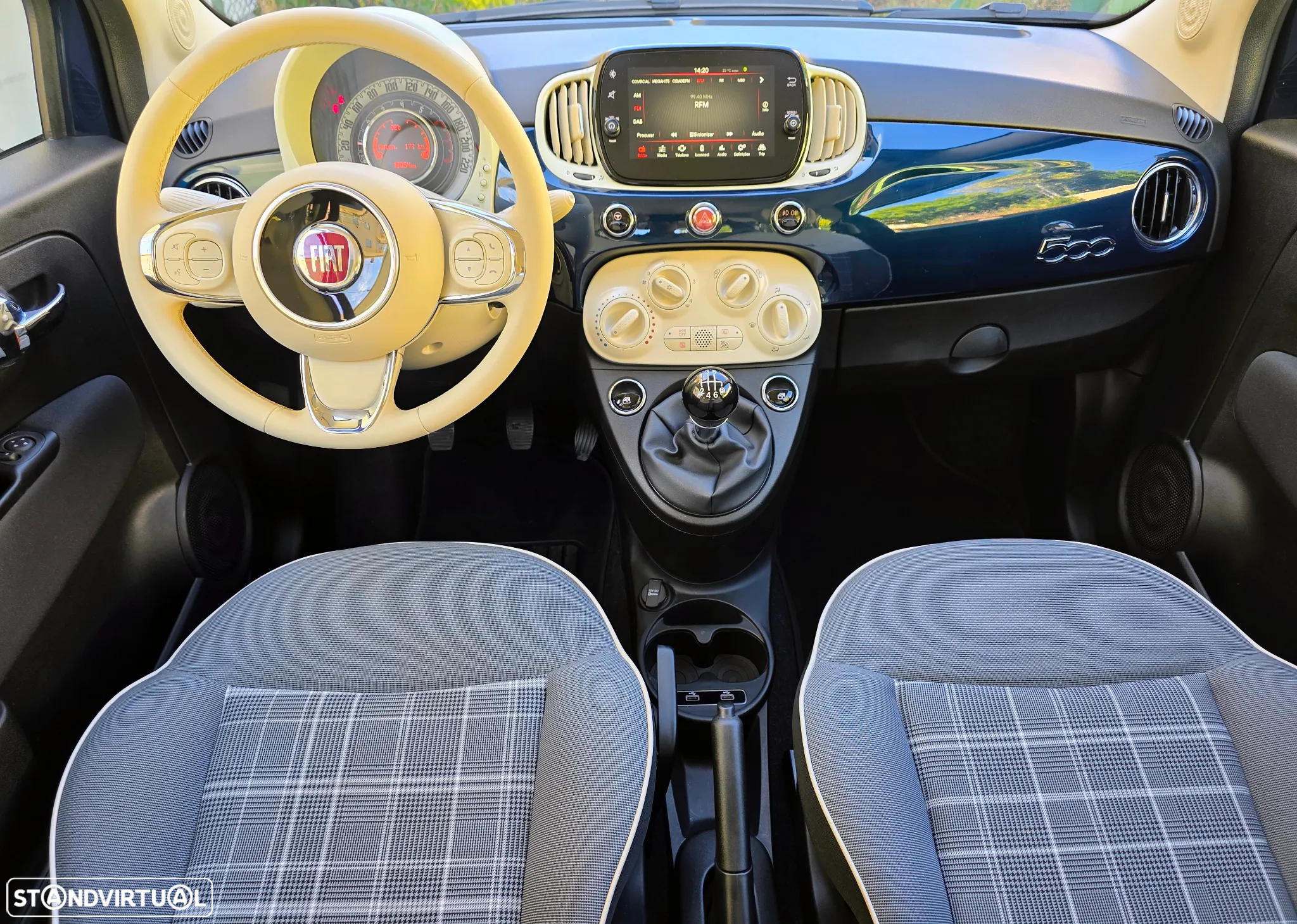Fiat 500 1.0 Hybrid Lounge - 29