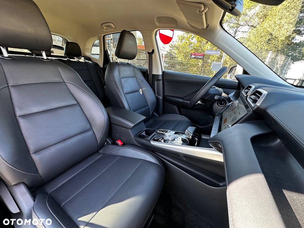 MG ZS Hybrid+ Luxury - 16