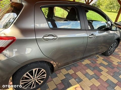Toyota Yaris 1.5 Active - 2