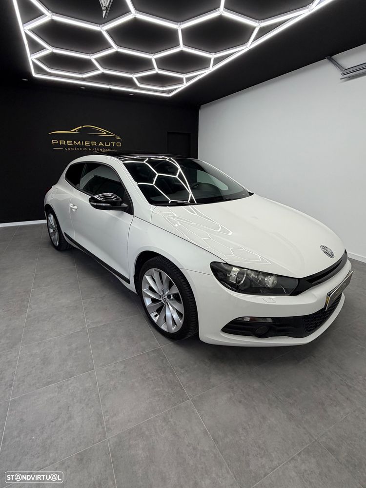 VW Scirocco 2.0 TFSi Sport - 1