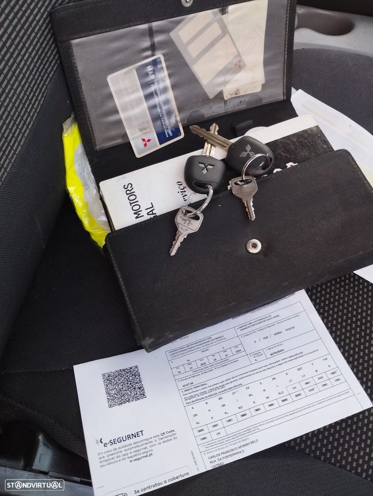 Mitsubishi L200 2.5 DI-D CD Invite AC+ABS - 18