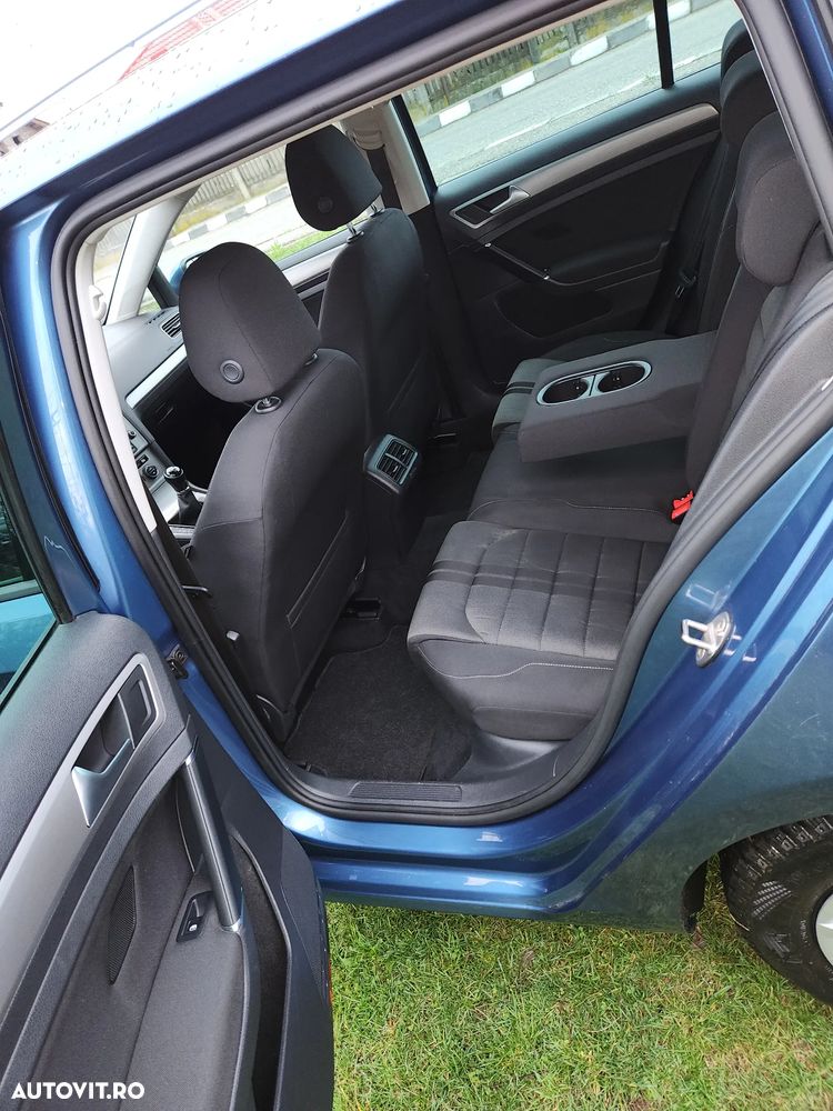 Volkswagen Golf 1.0 TSI BMT Comfortline - 14