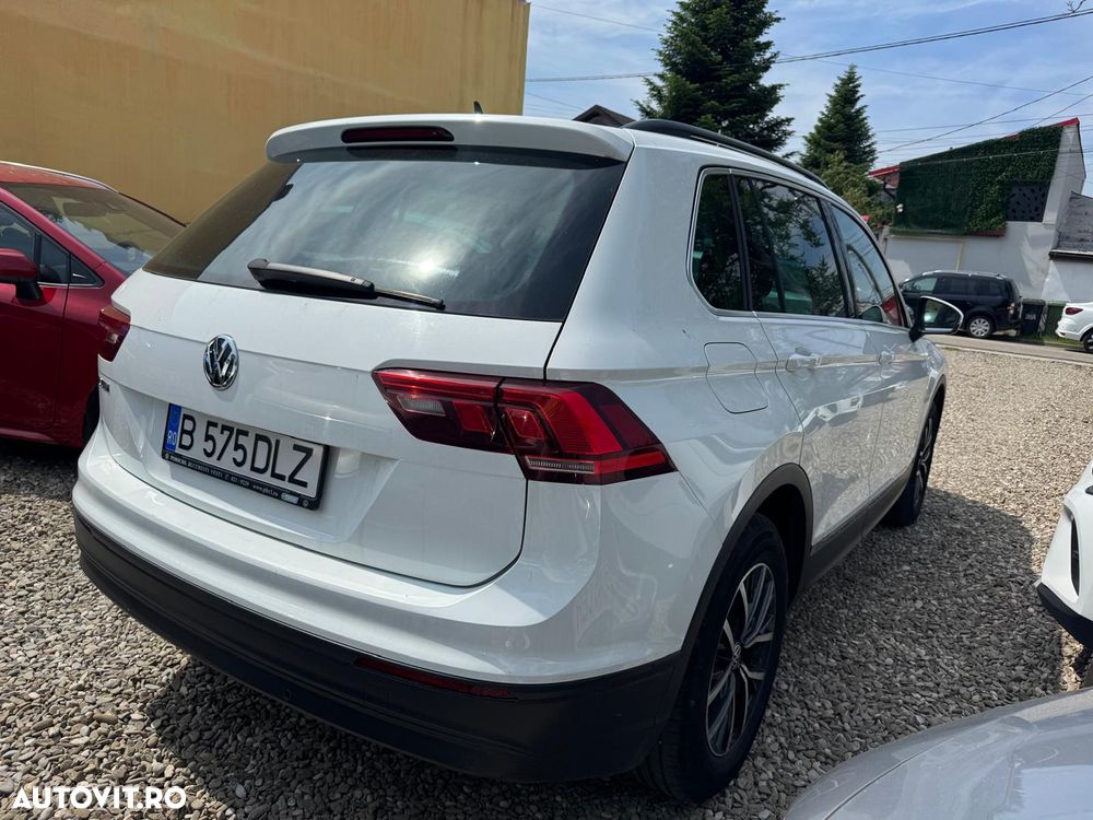 Volkswagen Tiguan 2.0 TDI DPF DSG Comfortline - 3