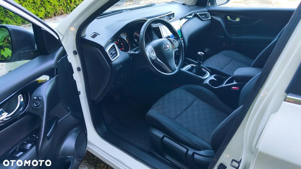 Nissan Qashqai - 13
