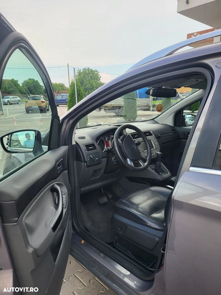 Ford Kuga - 5