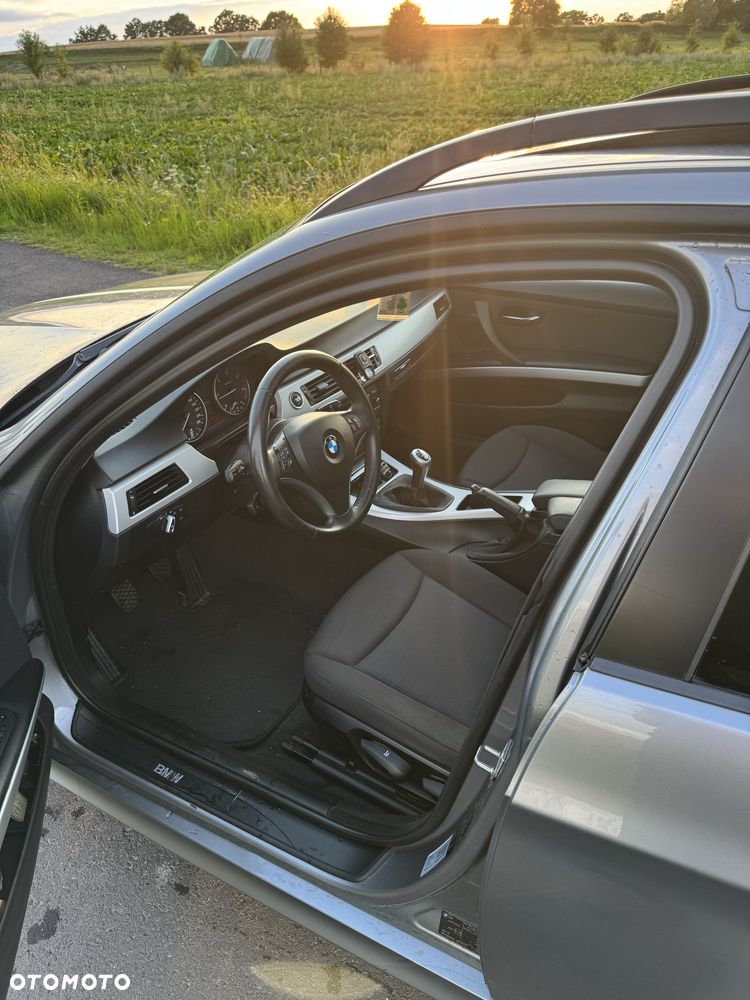 BMW Seria 3 - 8