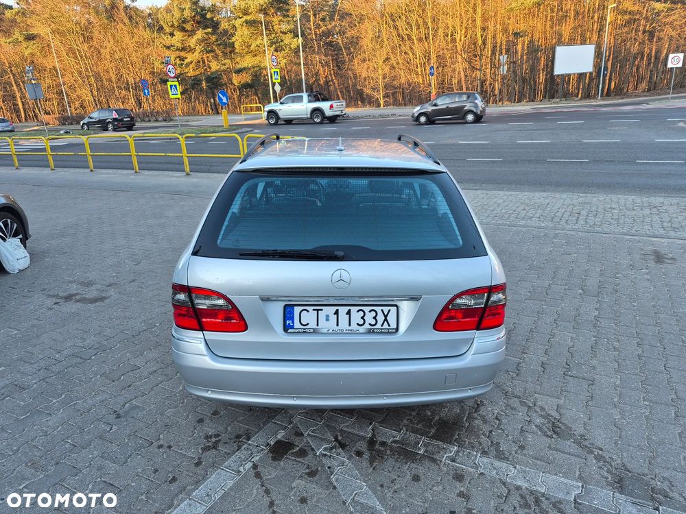 Mercedes-Benz Klasa E 320 CDI 7G-TRONIC Avantgarde - 3