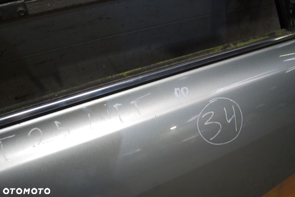 DRZWI PRAWE PRZEDNIE TOYOTA AVENSIS T25 LIFT - 3