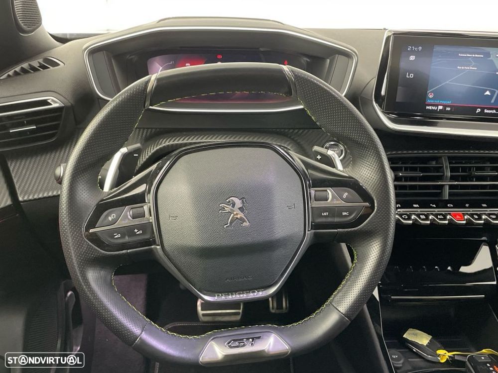 Peugeot 2008 1.2 PureTech GT EAT8 - 14