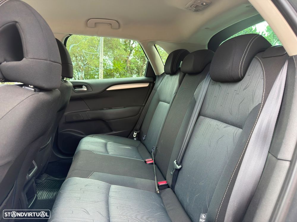 Citroën C4 1.6 HDi Seduction - 10