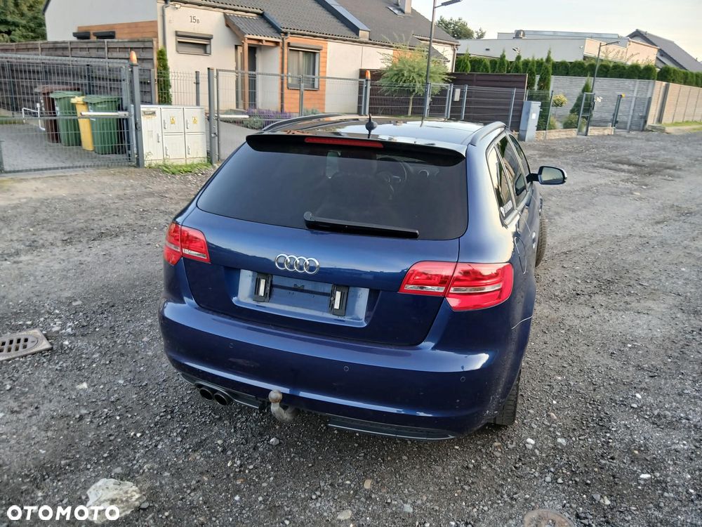 Audi A3 Sportback 2.0 TDI DPF S tronic S line Sportpaket (plus) - 7