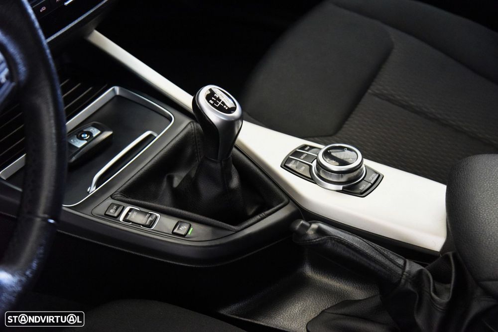 BMW 116 d EfficientDynamics - 13