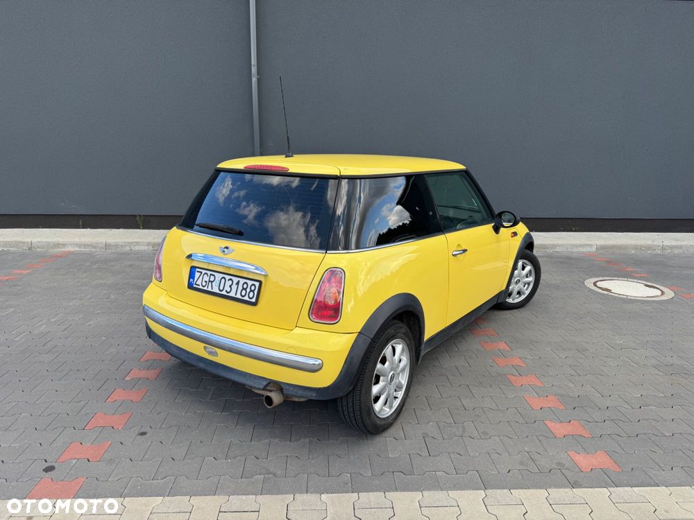 MINI ONE - 3