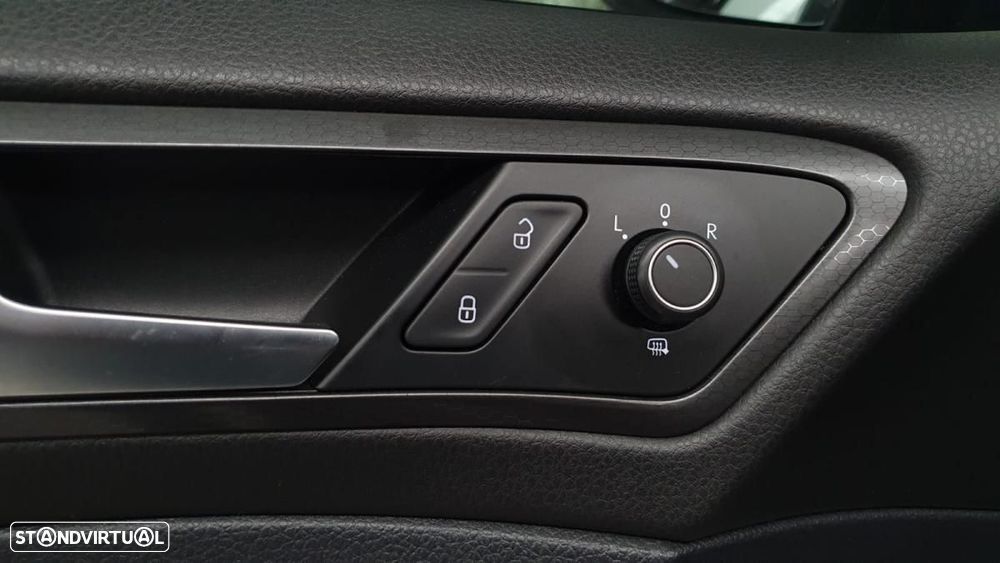 VW Golf 2.0 TDI GTD - 17