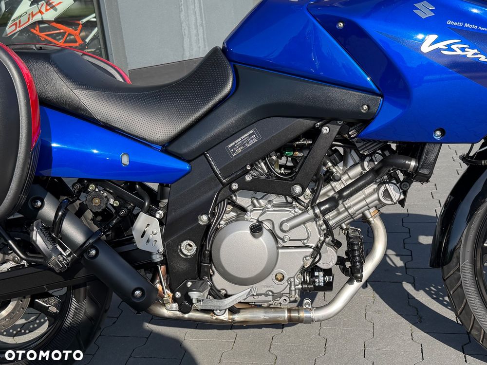 Suzuki V-STROM - 8