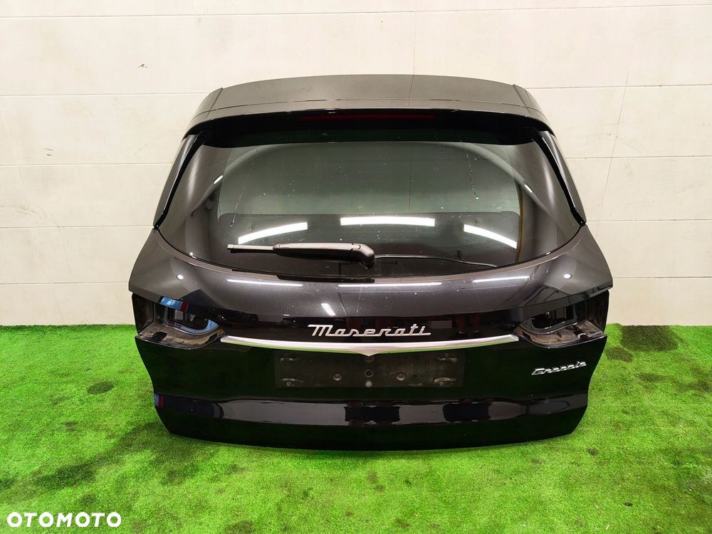 MASERATI GRECALE KLAPA BAGAŻNIKA ELEKTRYKA KAMERA CIEMNA SZYBA - 1